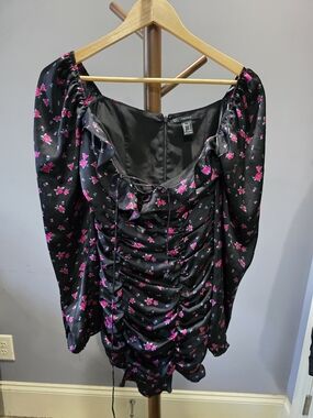 4 For $10 Mixed Bundle Floral Dress And Romper